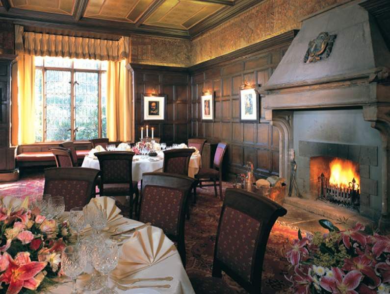 Macdonald Alveston Manor Hotel & Spa Стретфорд-на-Ейвоні Ресторан фото