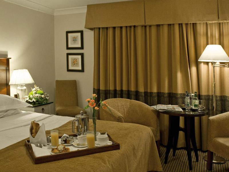Macdonald Alveston Manor Hotel & Spa Стретфорд-на-Ейвоні Екстер'єр фото